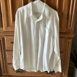 NWOT Tommy Bahama 100% linen long sleeve button down shirt